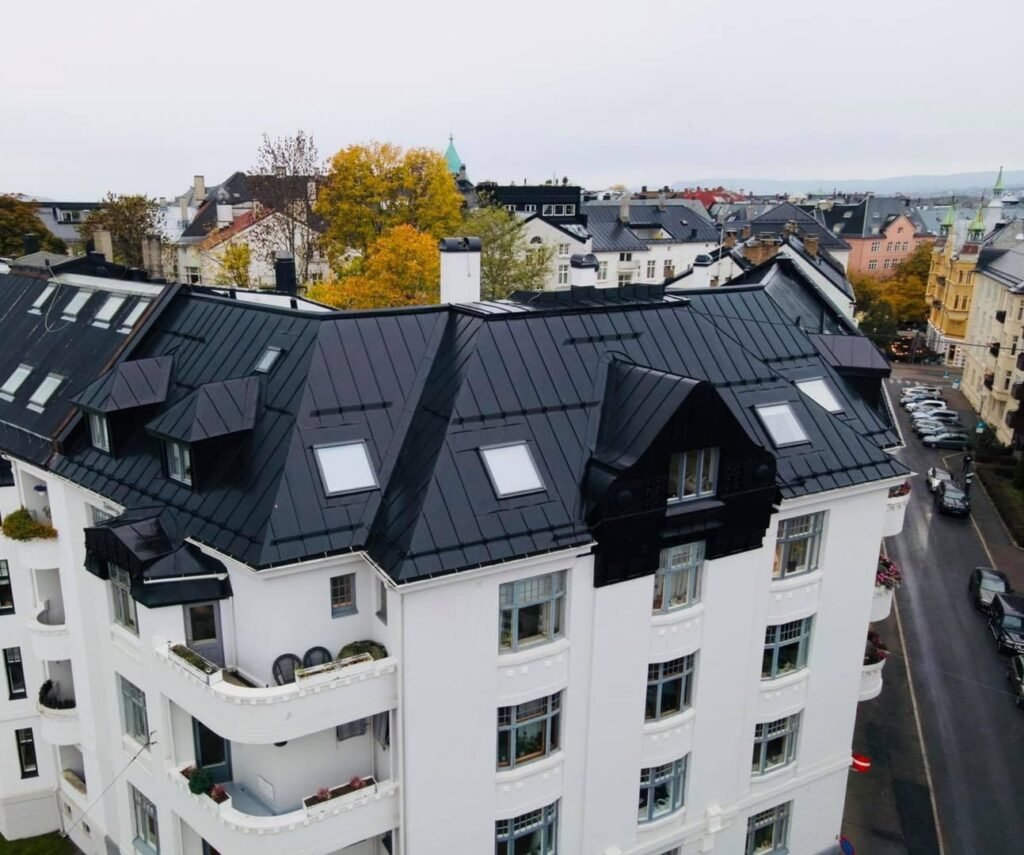 Frederik Stangs gate 44 - Takrenovering