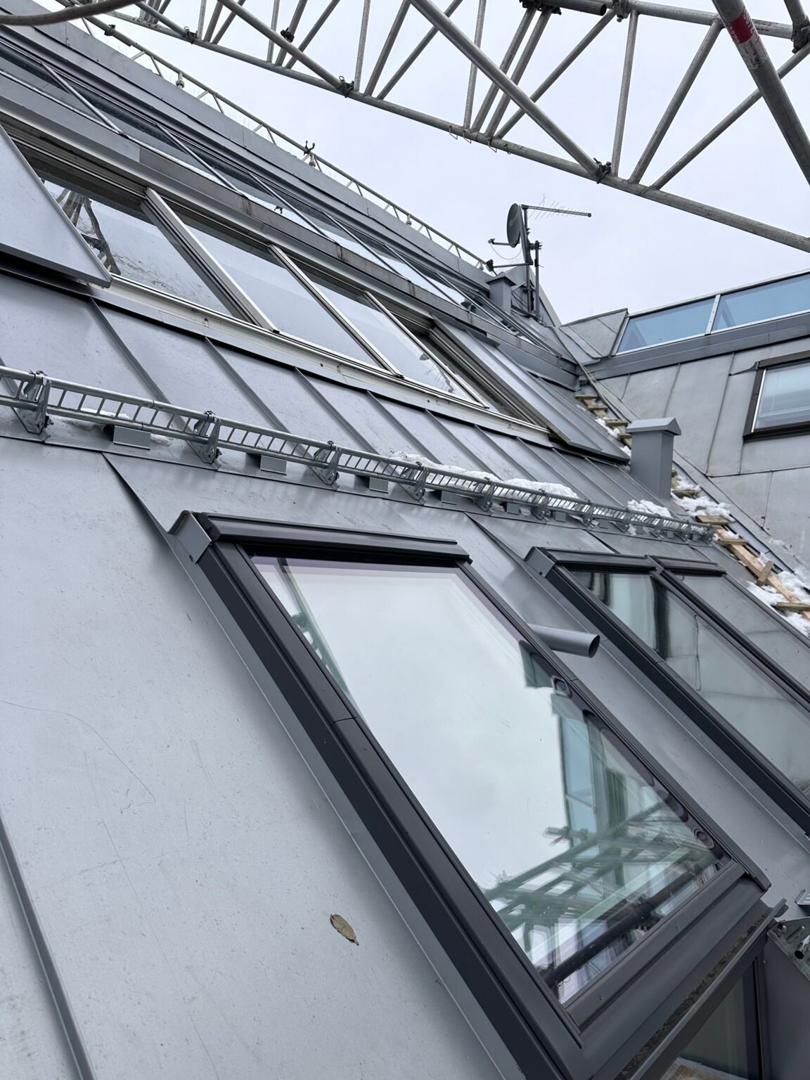 Professor dahls gate ny båndtekking tak